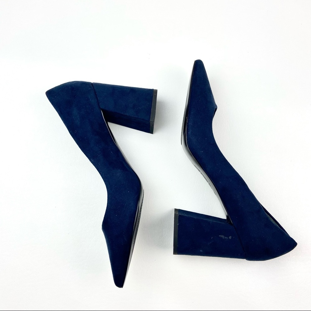 Charles By Charles David Navy Heels - Picture 3 of 7